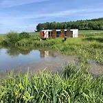 Tiny-teich-haus Auf Dem Rittergut Vakantiehuis Blomberg (North Rhine-Westphalia)
